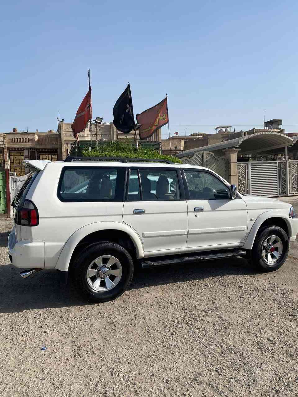 السلام عليكم ورحمة الله وبركاته
سياره ناتيفيا (2008)سيارة خير من الله
تخم تاير صدر خلفي جديد سيارة
السعر 105 /$/***********
