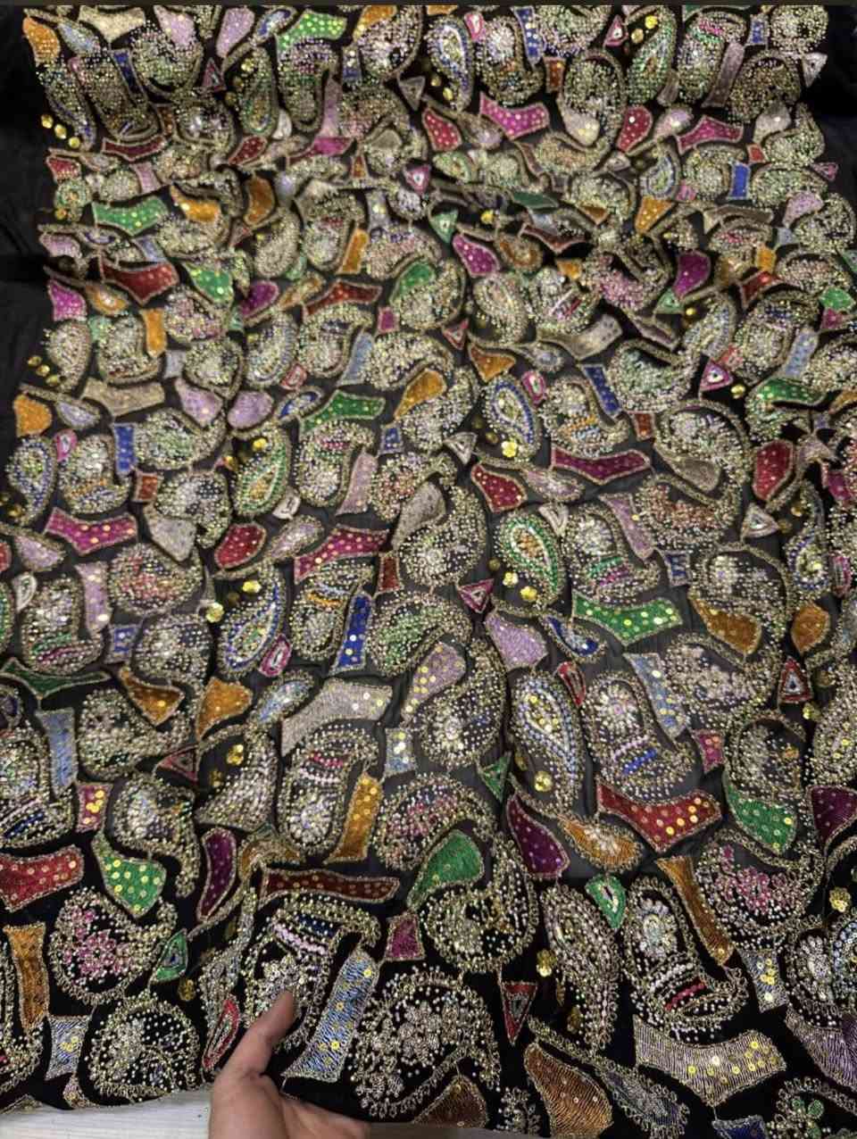 جرجيت جوليا هندي 💎.   سعر المتر 14 آلاف دينار  🔥
التوصيل صار 3 آلاف دينار لكل العراق 🇮🇶 
بمناسبة شهر رمضان المبارك  🌙 
للحجز واتساب *********** ☎️ 
زورونا عنوانه بغداد الكاظمية سوق النخله أقمشة الفراشة 🦋
