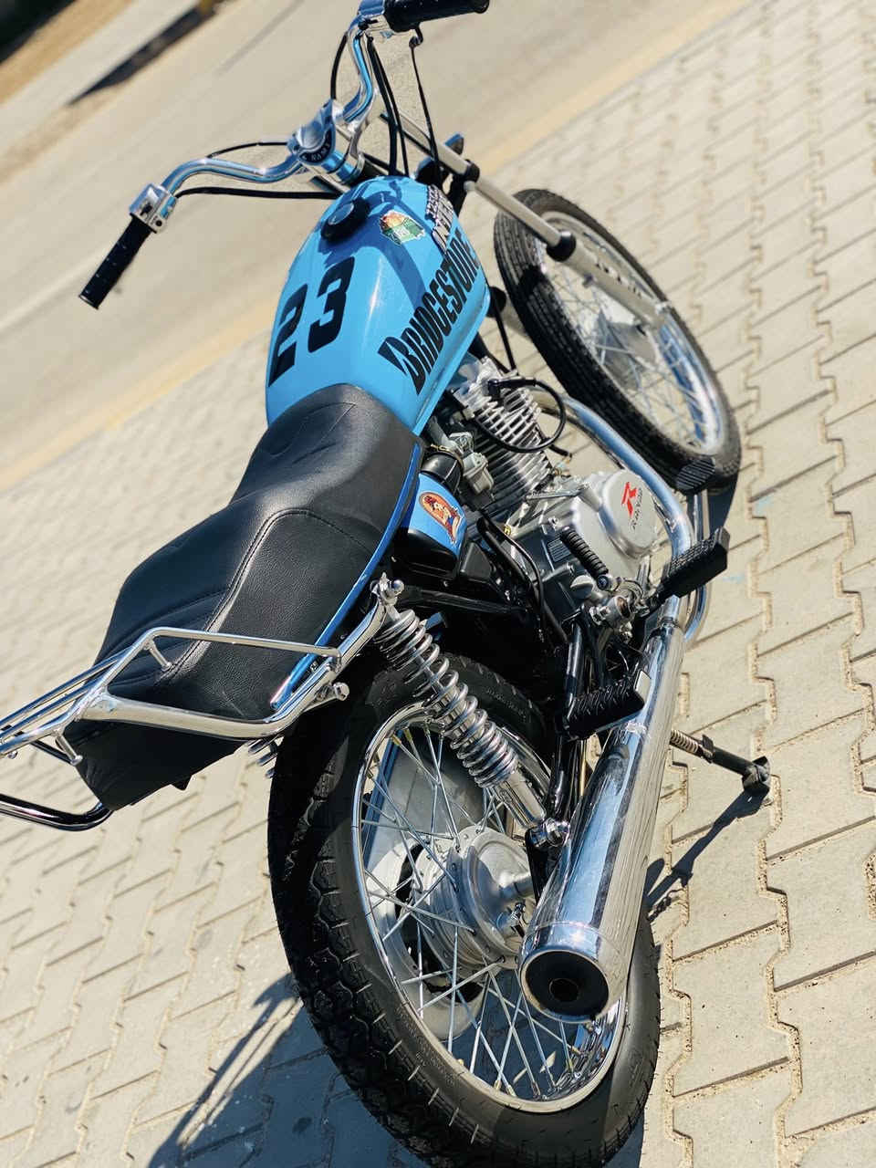 اربعه كير شاصي سكنر مديل 26 تعمير 27 كله اصلي مكفول السعر 650 بي مجال قليل شراي اتصل ***********
