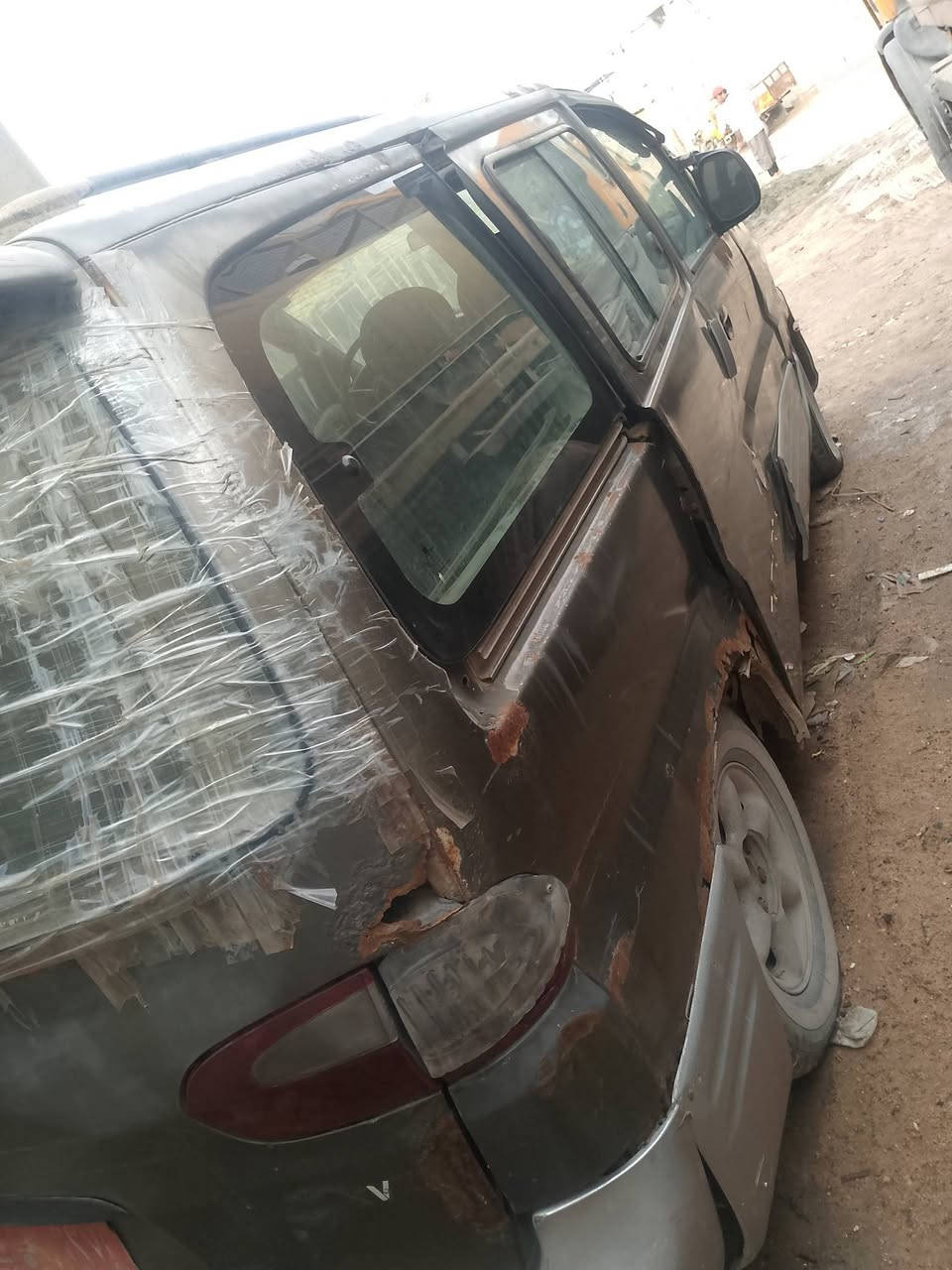 سلام عليكم ستاركس 20006 كوم حديد رقم بصره سنويه ضايعه وراعيها موجود يحول رقم احمر ابيعلك حديده سعر 20 وبيها مجال+964 780 158 5378
***********
