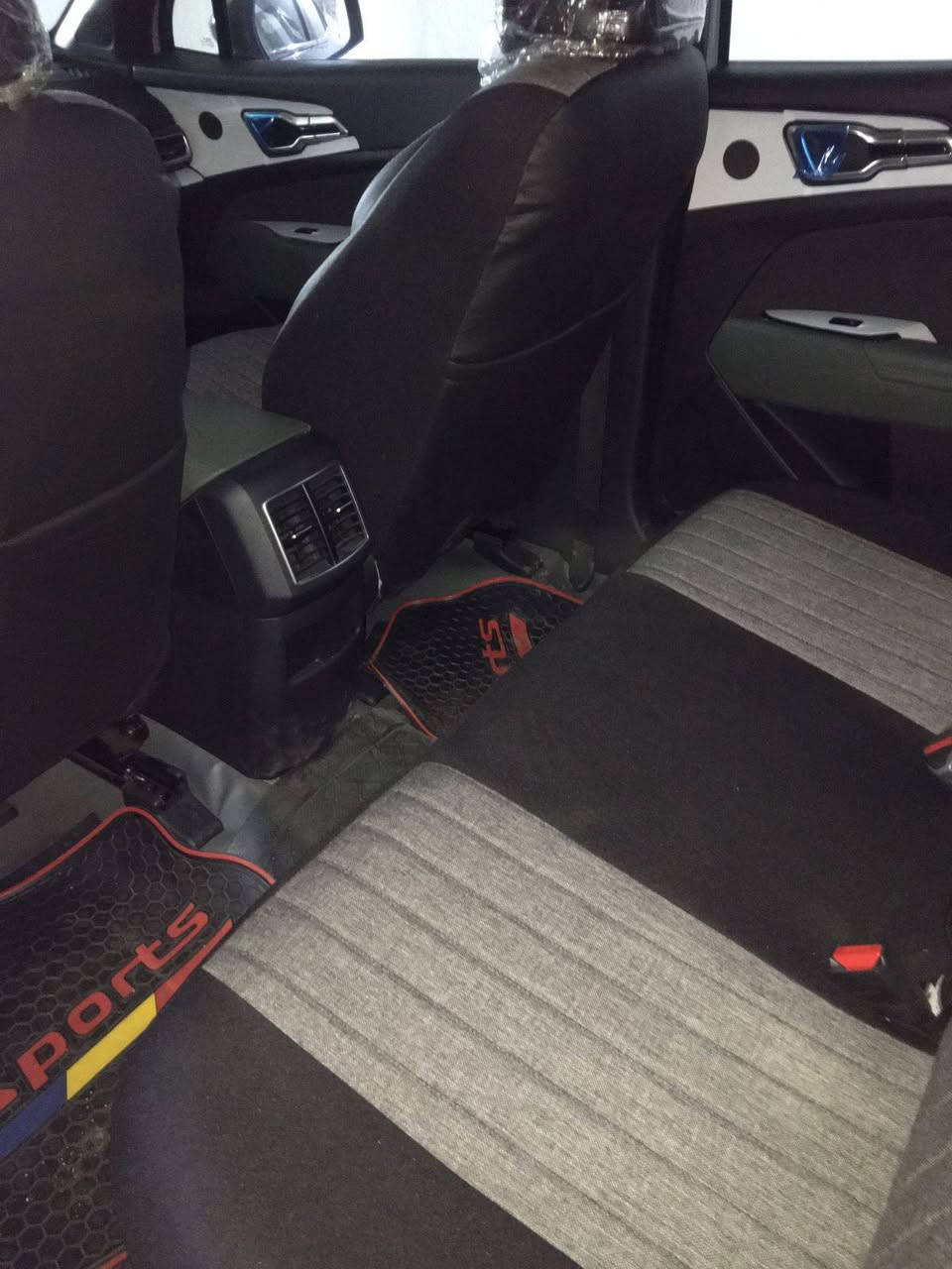 السلام عليكم كيا سبورتج موديل ٢٤ فول ماشيه ٦٠٠٠ فقط خليجي كفاله عامه للاستفسار الاتصال على الرقم ***********
