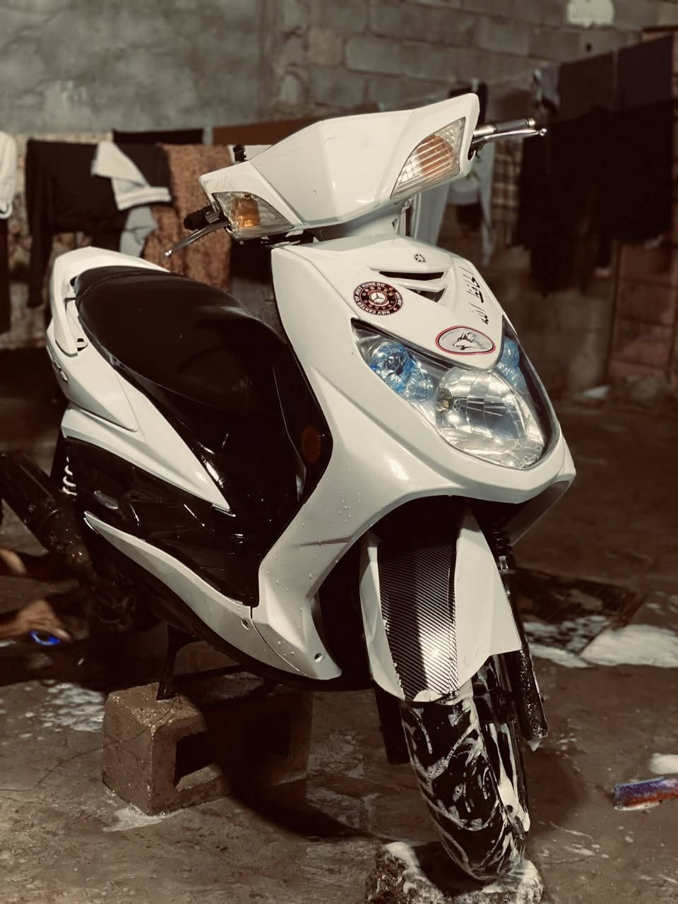 السلام عليكم سكنس فحل نوزل خطين مكينه مخفته جديد مكينه خرسه كهربائيات شغاله نقصهه تريشه صفح بس + وياهه سستم صوت السعر 650 الرقم *********** واتساب
