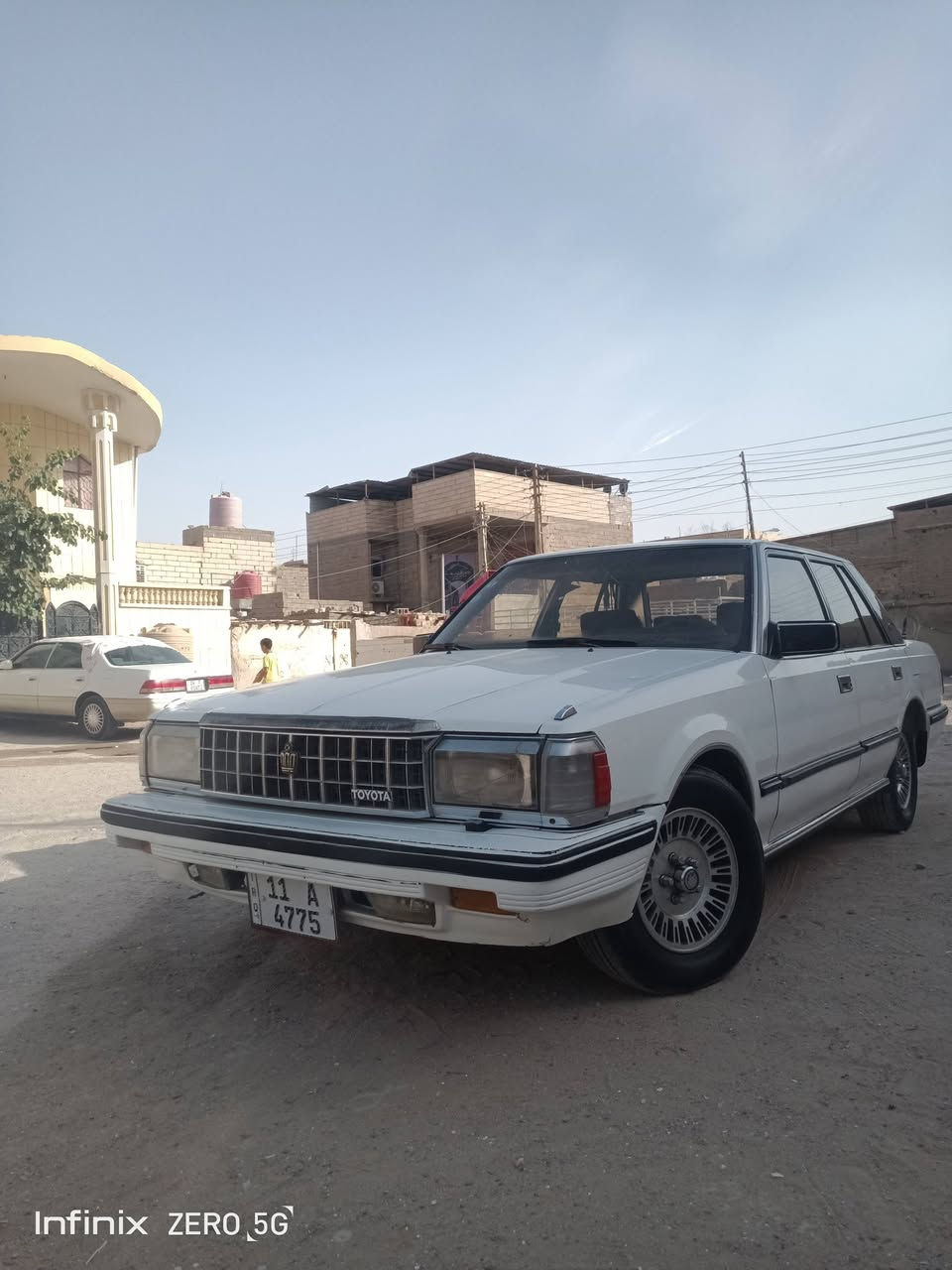 سوبر كراون موديل 85
البدي خالي من الضربة والصبغ كلة بلادي 

الشاصي والأصوليات كفالة الرقم أنگليزي تحويل ثاني يوم 

الدواخل خير من الله كلشي شغال 

المكينة والگير بلاديات 

مكاني البصرة الزبير 

*********** واتساب واتصال 

مكلف بالنشر اتصل عالرقم مامتواجد بالفيس
