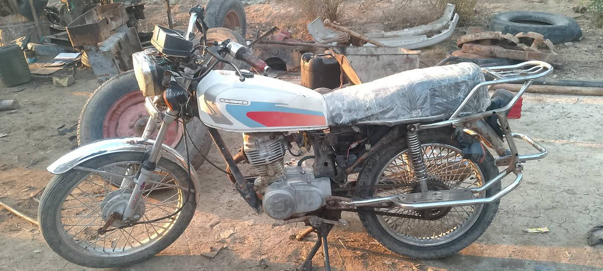 السلام عليكم 
للبيع دراجه ايراني  
اوراق اصليه الاستفسار. بيع مباشر. ***********
