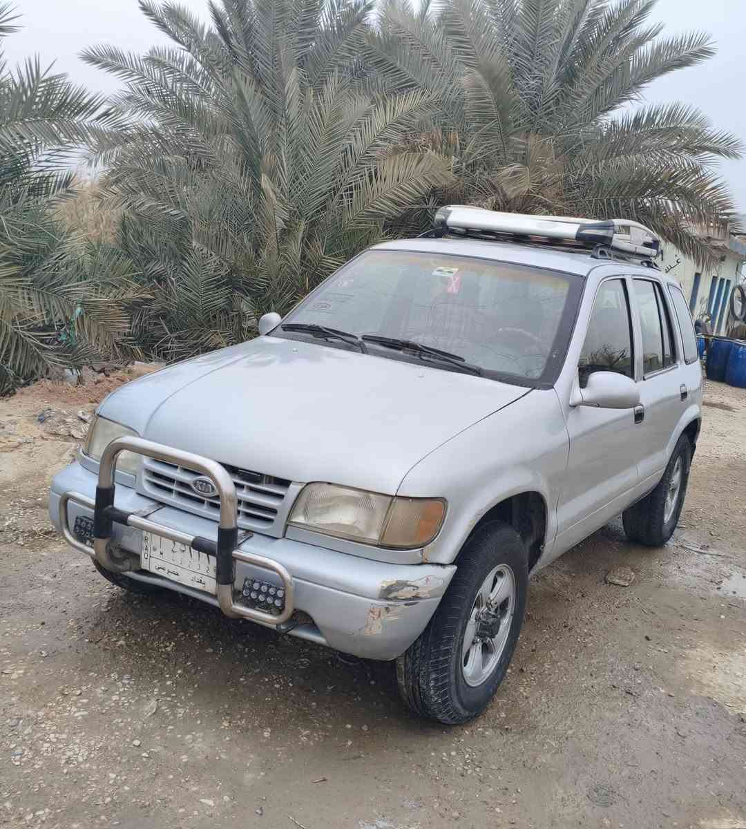 السلام عليكم
كيا سبورتج موديل 95 رقم بغداد 
دفع رباعي فور ويل 
مكينة مفتوح كير اوتوماتيك 
كهربائيات السيارة جاهزة وكل شي شغال 
حدادية 80% تخم تاير الجام كهربائي 
السيارة جاهزة من كل شي أن شاء الله 
السعر 45 مع مجال بسيط / أو مراوس حسب القناعة 
*********** للتواصل
