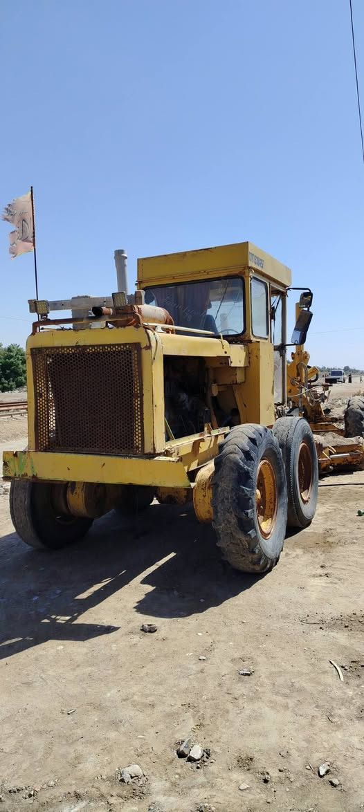 السلام عليكم
للبيع فاون فريش جاهزة للعمل شغالة تجي تفحص او تتوكل محورة محرك كمنز العنوان الديوانيه الحمزه الشرقي لمعرفة السعر والاستفسار اتصل على الرقم ***********
