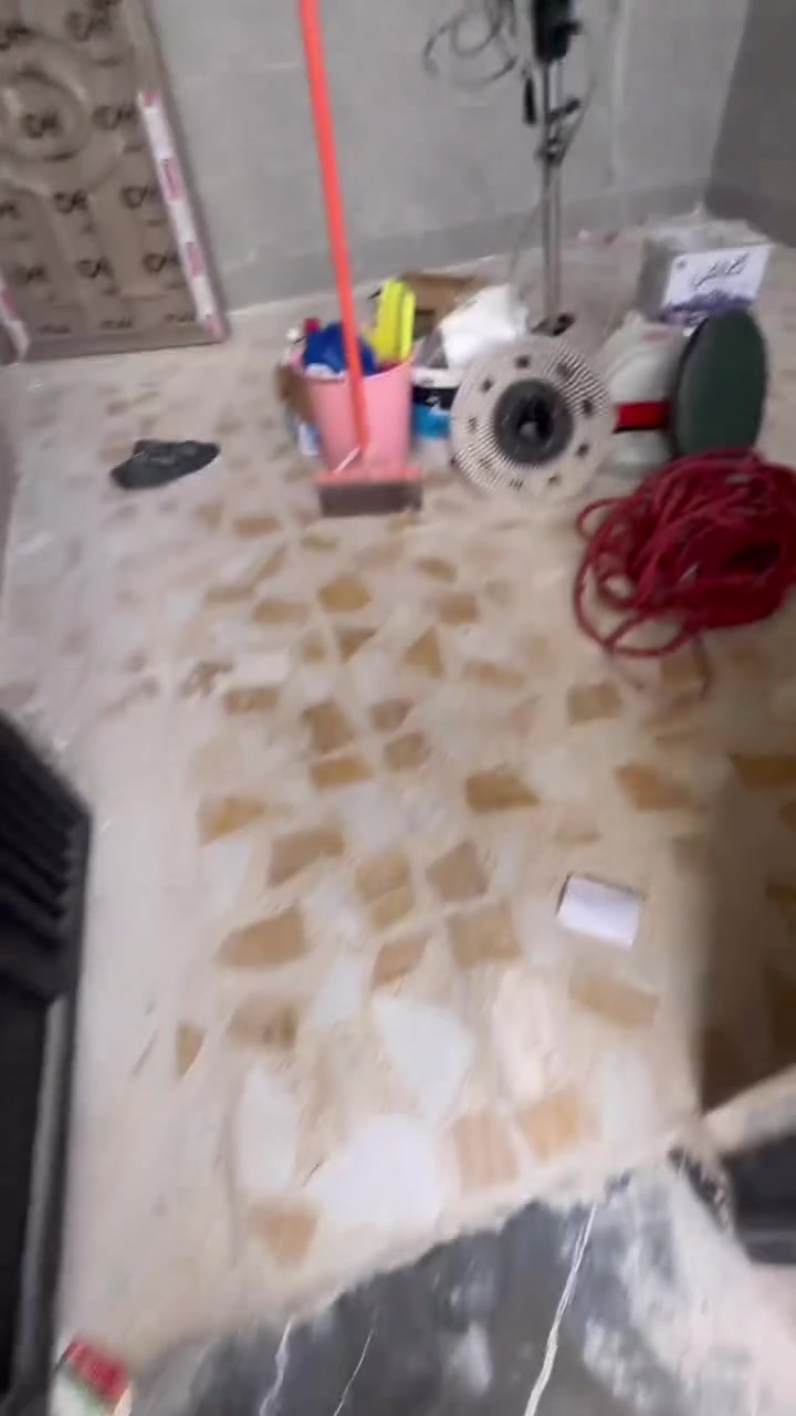تم تسليم بيت في حي حمورابي

جلي و تلميع الارضيات 😍
*ازالت الاصباغ من الارضيات
* ازالت مواد المستخدمه في البناء (الجص/ الاسمنت)
* تنظيف الازارات
داخل مدينة الموصل 
للحجر و الاستفسار الاتصال على الأرقام التالية 
 *********** كورك

*********** اسيا
