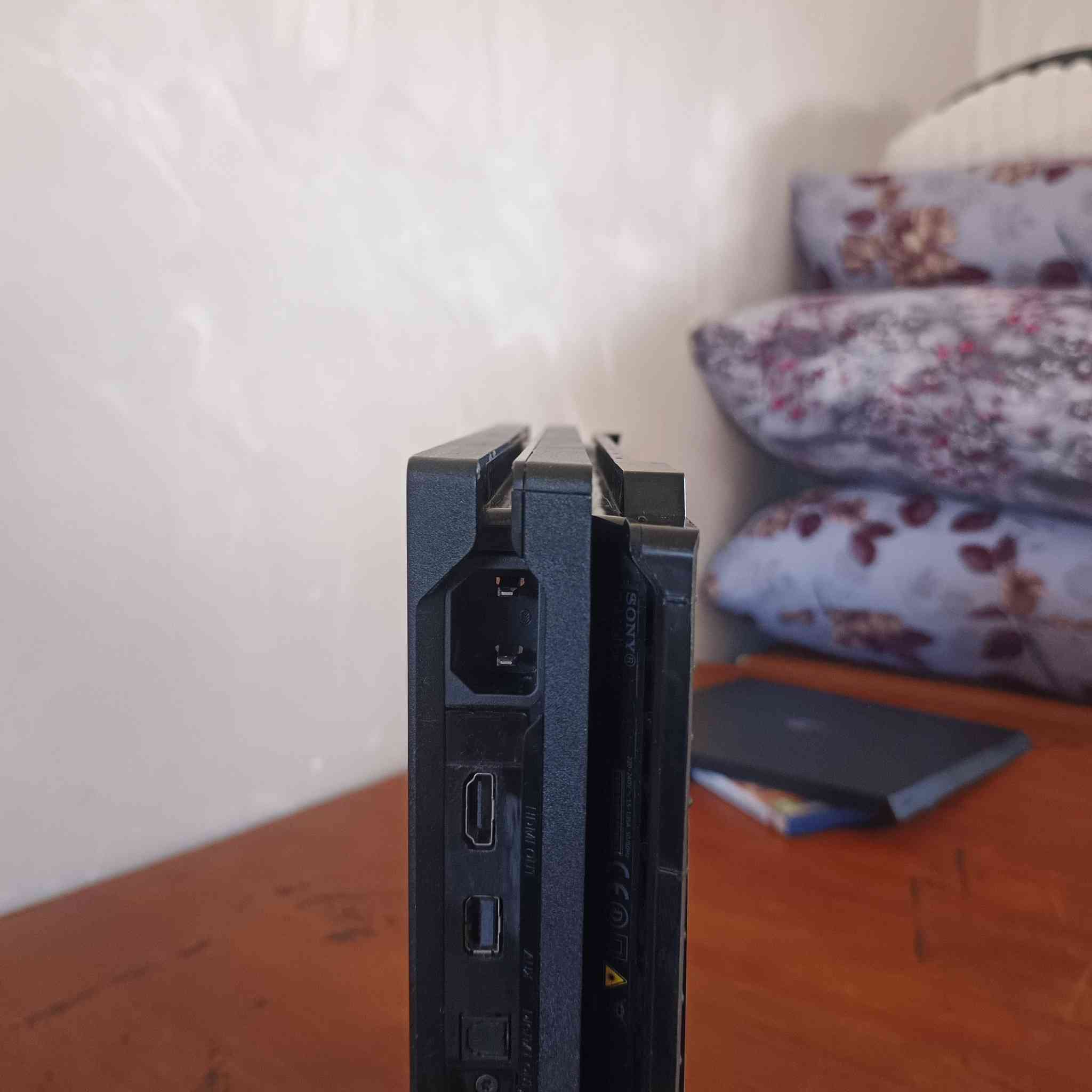 برو نضام 13.2 ما مهكر تكدر ترجع نضامة ويتهكر طبيعي الف كيكة ذاكرتة ملحقات كاملة 2 يدات تجاري ويا حساب وبيس25  الجهاز فول نضافة  السعر وية القراص 255 بدون اقراص 240    بغداد رقمي ***********❤
