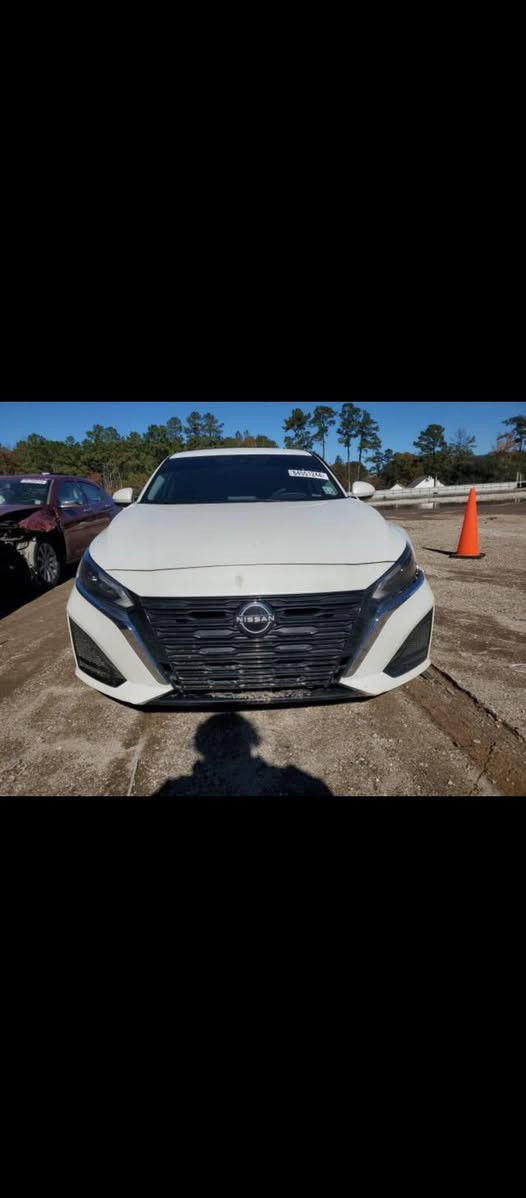 سلام عليكم ورحمه الله وبركاته
نيسان اليتما 23 رقم اربيل باسمي 
السونار ولحادث موجود بلمنشور 
موصفات اس في مكفوله كفاله من كلشي رادار حجر كله بلادي امامي خلفي كبس 
مكاني بغداد الشعب 
***********
175بيهومجال لشراي ولجاد
