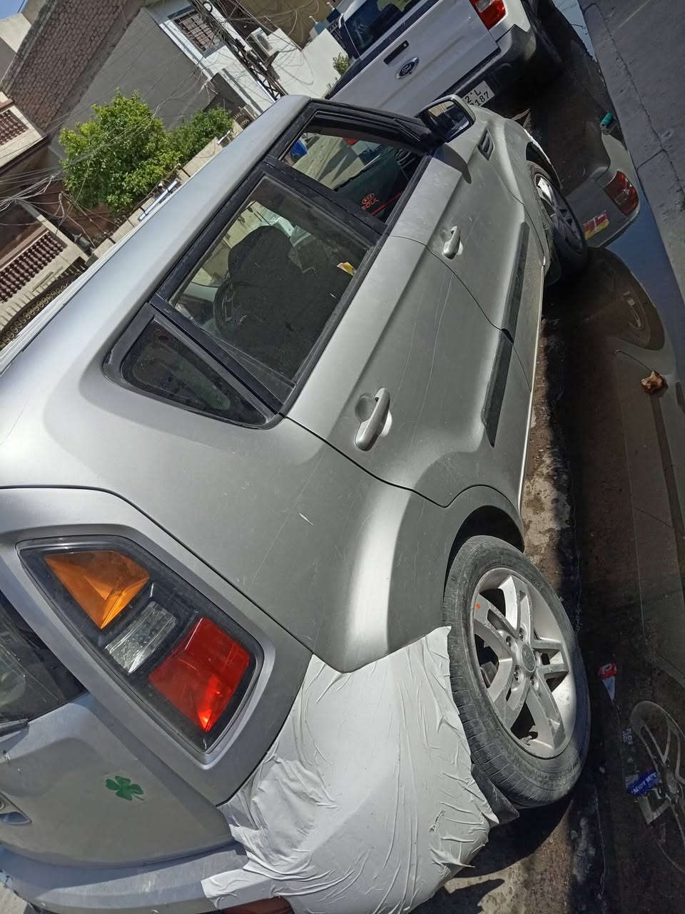 صول ٢٠١١ وارد امريكي للبيع
حادثها جاملغ وربع البنيد مصبوغة حزام
مكينة كير صدر كله نضيف
تبريد بي مشكلة بالوحة م يتجاوز سعرها ٥٠ الف
زوج تايرات جدد
ماشية ١٤٢ الف
مكاني بغداد الحرية
رقمي ***********
رايدها ب٨٠ ورقة بأسمي السيارة
