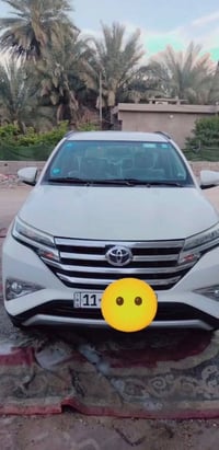 تويوتا راش موديل ٢٠٢٠ بصمه سبعه راكب تبريد قطعتين رقم بغداد سنويه بأسم...