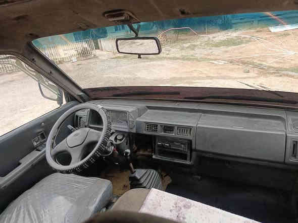 بستا 93 نكرة ترايك بصرة عالشغل تايرات جدد  سعر 18  مكان  منطقة الكسك   اسكي موصل  ***********  الشرعي موجود شرط التحويل
