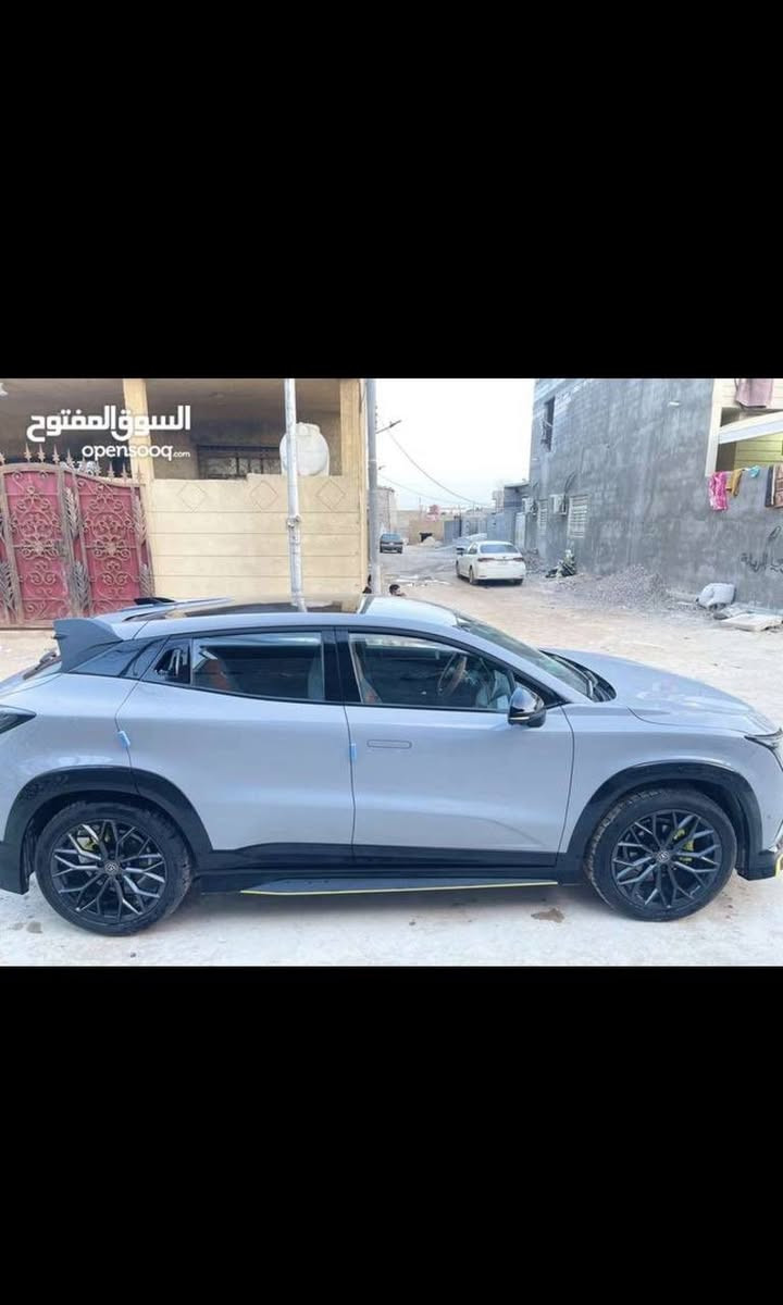 سلام عليكم سياره للبيع شانجان مديل 2025 كفاله السياره ستخدام شخصي بيها بارد بالجاملغ مال السايق كلش قليل اقل الشبر موضح بالصوره السياره فول مواصفات السعر 230 وبيها مجال تواصل ***********
