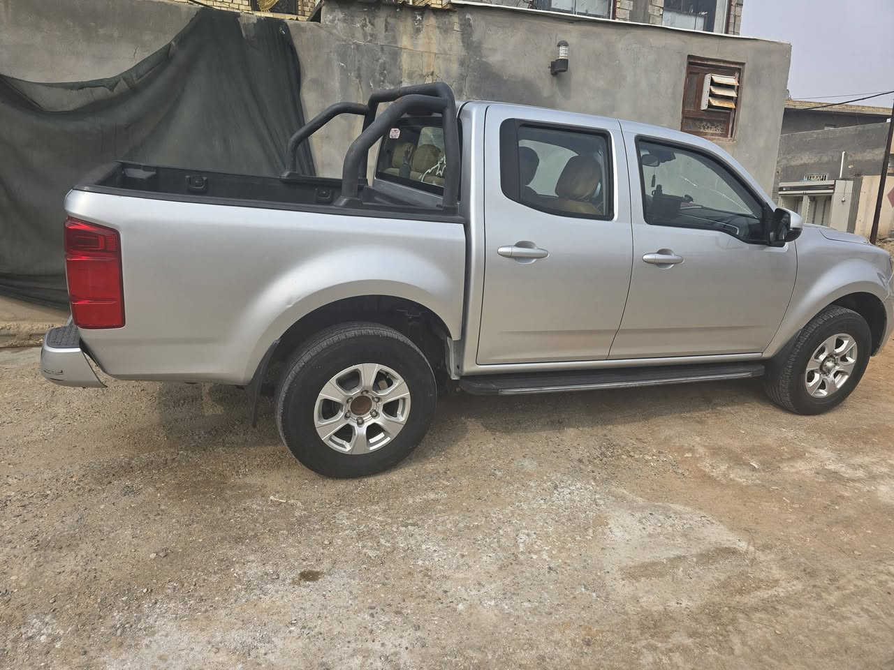 سلام عليكم
كريت ويل ونج ٧
فور ويل
كير عادي
فول مواصفات
مكفوله كفاله عامه
نضافه فول
رقم بغداد
١٢٥ وبيه مجال
***********
