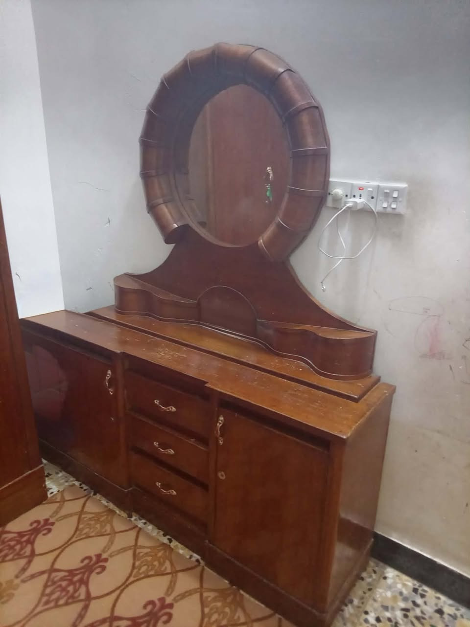 للبيع غرفه 4 قطع 
مابيه ايي ضرر ولا كسر 
مكان السنية حي الحسين
سعر ب250 الاف


**إذا كنت صاحب هذا الإعلان وتريد حذفه لأي سبب، رجاءا أرسل رسالة إلى الدعم الفني**