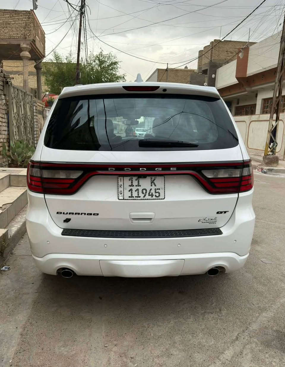 دوج دورنگو2018 GT
السلام عليكم اخواني .. 
سعر بلاش دوج دورنكو موديل 2018فئة GT فول مواصفات عدا الفتحة تفاصيلها كالأتي : 
- محرك 3.6 المرغوب مفتوح بس الثابت الفوك مكفول من التنقيص والبخار وكلشي 
- كشنات جلد ٧ راكب سياحي وكشن كهرباء 
- شاشة كبيرة وشفتات ستيرن 
- ويل حجم ٢٠ رياضي اسود ودوسات رياضية 
- بنيد GT بلادي وبجم كبس زينون وليد وبروجكتر 
- فول بصمة ابواب وجنطة شفط وتشغيل عن بعد 
- حساسات خلفية مع أوتو ستوب 
- السيارة بدون أي ايرباك كلها سليمة 
- كشن ميموري 
- بعد بيها مواصفات الـ GT المعروفة 
- السيارة ماشية الف ميل استخدام نضيف 
- حادثها بدون حادث  بدون ايرباك بدون أي دواخل بجم كبس شركة شواصي مكفولة رقم الشاصي موجود وسونار موجود 
- بيهه منظومه غاز صار اسبوع من شادهه 
- مكان السيارة واسط - الكوت مركز المدينه السعر المطلوب 240 ورقة () متلكي هيجي دورنكو بهيجي سعر 

للمعلومات 
 ***********
