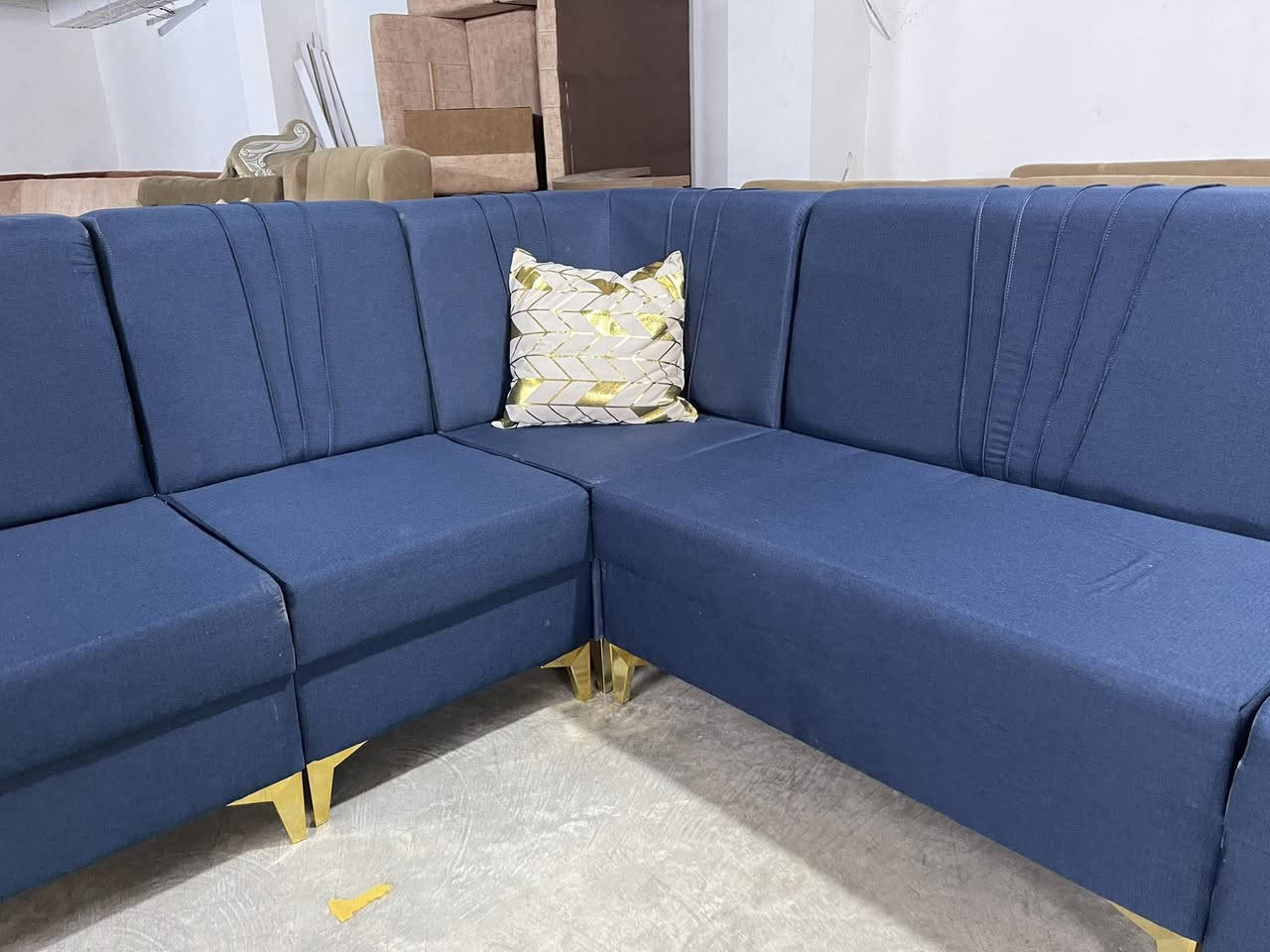 📦ئێڵ لۆک لۆک
هاتینەوە بە ئێڵیکی لۆک لۆک دەست کردە 
بەکار نەهاتووە 10 نەفەریە زۆر تۆکمەیە 
ژم***********
