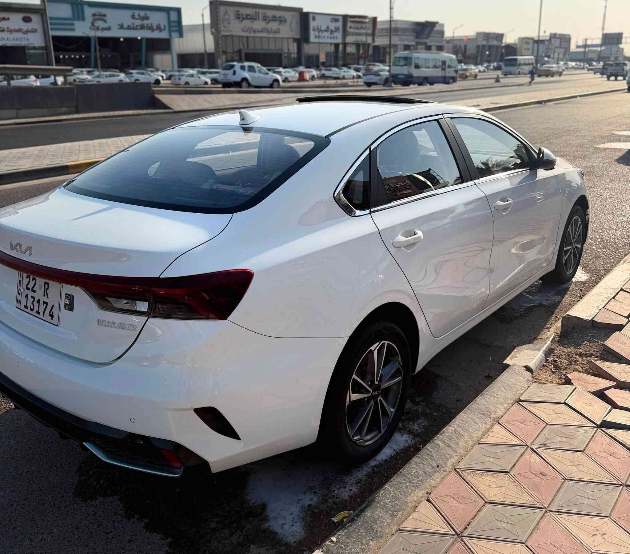 كيا k3 2025

كفالة ماعد بارد بل جاملغ لأمامي او شخط ع طول الباب جوه فوك دوسه حافر شخط

🛞 ماشية 20 الف كيلوو  

🔘 رقم اربيل 

مواصفاته
• محرك 1500 دبل نوزل 
• ⁠فتحة سقف 
• ⁠تحكمات ستيرن 
• ⁠حساسات امامي خلفي
• تبريد ديجتل
• ⁠كشنات جلد
• ⁠ايرباكات
• ويل كب
• مودات قيادة 
• مري شفط 
• اشاير بالمري
• لايت كهرباء 
السعر 135 قفل 🔐 
مكان سياره بصره لاستفسار ***********
