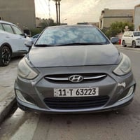 للبيع هونداي اكسنت 2016 ماشية 143 الف كيلو اللون رصاصي رقم بغداد الجدي...