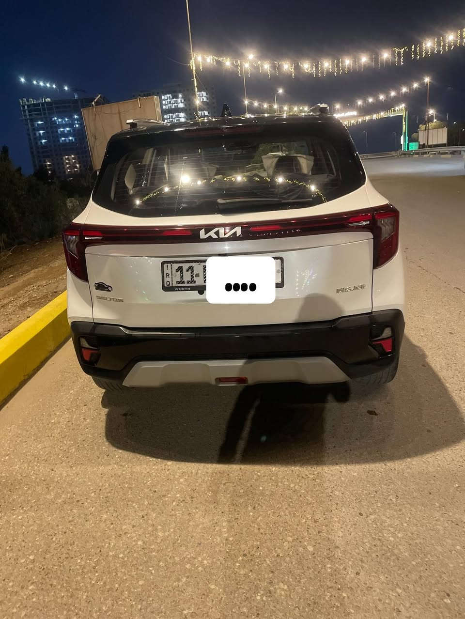 كيا سيلتوس موديل 2023
سياره ماشيه 36 
مواصفات سياره بصمه 
جلد 
تبريد قطعتين تدفئه تبريد كشنات 
بانوراما 
سياره خليجي 
سياره مواصفاته كلش حلوه بيه بعد مواصفات 
رقم بغداد 
باب ورا سايق صبغ وشبر بجاملغ الايمن بارد فقط لاغير سياره حلوه وجاهزه من كلشي 
*********** 

السعر خاص او راسل واتس اب وتدللون
