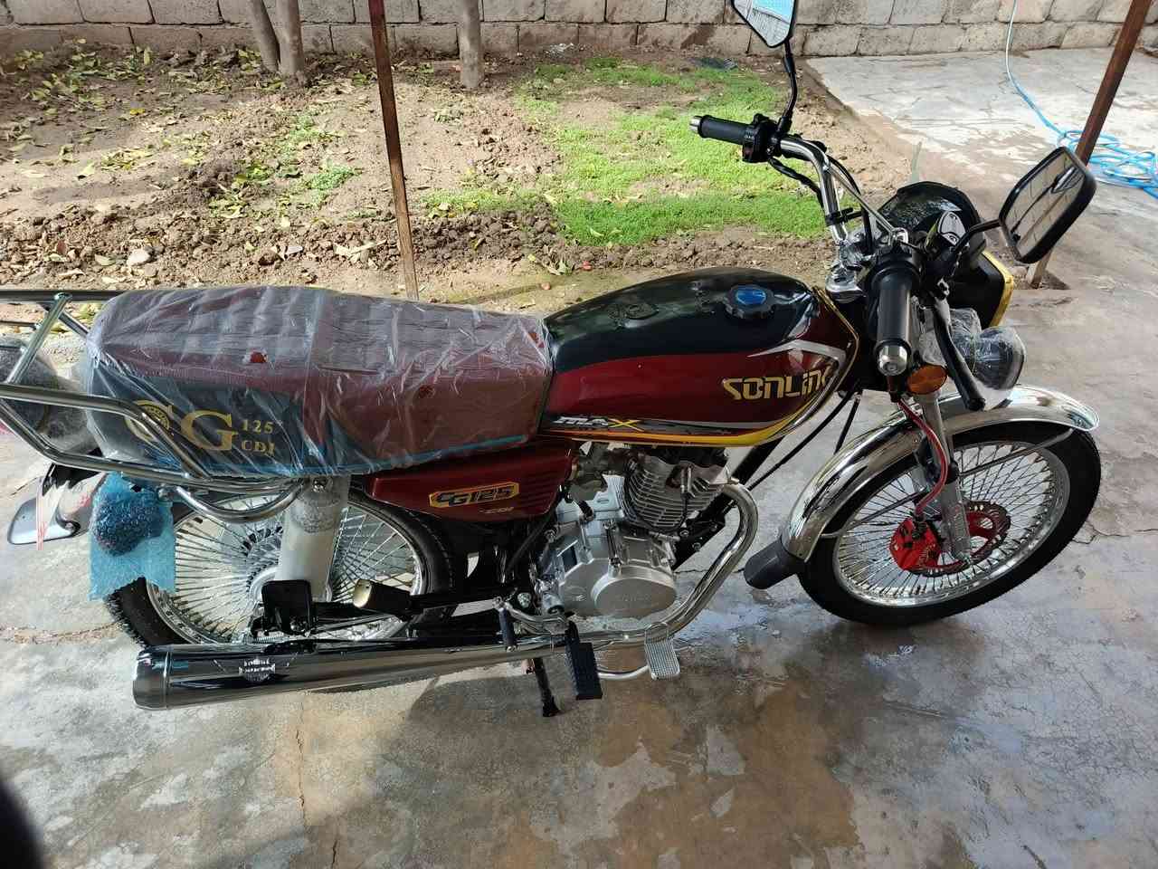 السلام عليكم دراجه تايكر للبيع موديل 25 مكفوله كفاله عامه صار يومين من طالعه سعر 900 وبيها مجال مكاني ديالى دلي عباس وهذا رقمي***********
