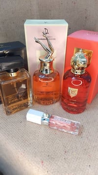 عرض بأرخص الأسعار  3قطع عطور مع هدية كلوسات شفه ب25الف والتوصيل مجاني ...