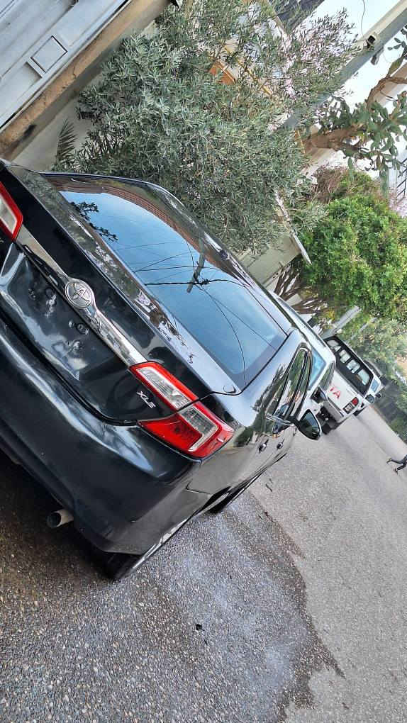 تۆیۆتا کامری 2012 
مواصفات XLE فوول ئەمریکی 
کامل بۆیاغ وەرگەڕاو نییە مەکینە و گێڕ و کارەبایاتی بەشەرت سەنەوی تا 2030 تازەیە سڵایتە ،کوشن جلدە کامل ،دوو کوشن هیتر ، بەسمەیە دوو درگا بەسمەیە ، تەبرید نیزام سبلێتیە مەکینە 2.5 ، نرخی 114 و مەجالێکی برایەنەی تێدایە ژمارەی سەنەویش بەناوی خۆمانەوەیە  مۆبایل *********** كركوك, العراق
