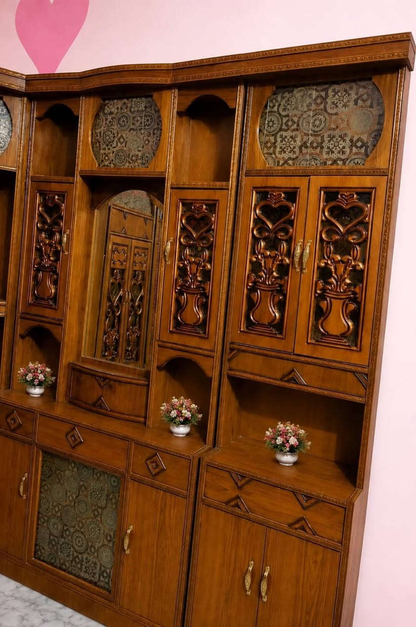السلام عليكم من رخصت الادمن 

غرفه ديوان عراقي نضيفه خشب ثقيل ٧ قطع السعر مليون مكان فلوجه للاستفسار خاص


**إذا كنت صاحب هذا الإعلان وتريد حذفه لأي سبب، رجاءا أرسل رسالة إلى الدعم الفني**