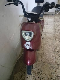ماطور شحن • ٥ بطاريات • ٤ نمرة سرعة