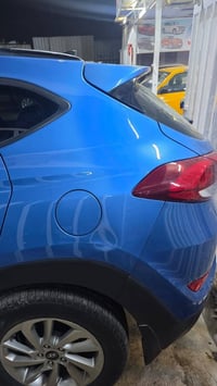 توسان 2018  وارد امريكي حادث بنيد فقط بدون دواخل  ايرباك سليم  السياره...