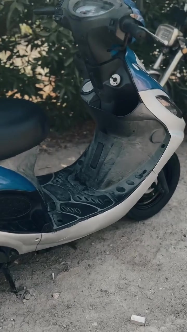 كامكو في تو للبيع 🤝🛵
موديل 14
دراجه ختم واحد ويا المكينه 
مبدل بيه بس الكشن ابو الجك 
تواير جدد توهن شادهن
اي نقص مابيه 
دراجه سعره 775 وبيه مجال قليل 
مريضا لاتراسل ولا نخابر 
عنواني شطره 
☎️***********
ترهم مراوس بنامه 🦽
