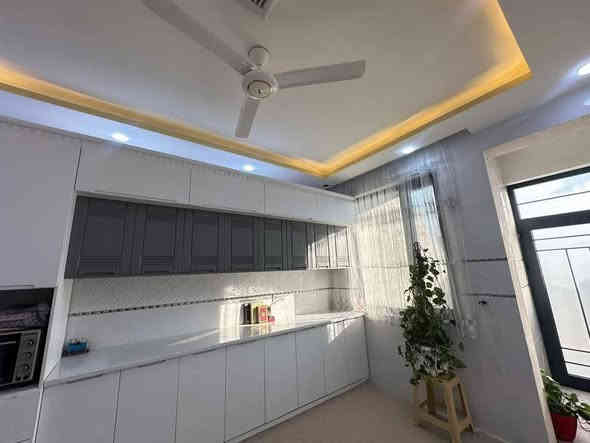 سلام علیکم
خانوو ١٠X١٠ ی زۆر جوان و نایاب
#خانووی_مۆدێرن بۆ فرۆشتن ⛪💒
ناونیشان 📍کەلار _ قەزای ڕزگاری (سموود) 

◼️ گەڕەکی چاڵە ڕەشێکان 🌆🌃
◼️ نزیکی ڕەوزەی دایک و مزگەوت ئاسودە ✅ 
◼️نزیک مەکتەب و مزگەوت و ڕەوزە✅
◼️ ڕووبەری 10 بە 10 = 100 مەترە 📏📐
◼️ ڕێگەپێدانە بە مەرجی وەکالە عامە ✅
◼️ ڕووی لە خۆری ئێوارەیە و برا روکنە 🌆
◼️ کۆڵانی زۆر کورتە و شوێنێکی زۆۆر نایابی هەیە 
◼️ کامل سەقفی مەغریبییە ✅ و دەکتی مەرکەزی بۆ کراوە ✅

🔴 ژوورەکانی ئەم خانووە پێکهاتووە لە ⬇️

🔶 میوان 🪑🚪
🔶 مطبخ 🫖🍽️
🔶 مساعد مطبخ 🍽️🫖
🔶 هۆڵێک 🖼️
🔶 ژوورێکی نوستن 🛋️🛏️
🔶 ڕۆشنایی 🪟
🔶 مشتەمەلات 🛁🚿

بۆ زانینی نرخ 💵 پەیوەندی بکەن بەم ژمارانەوە 📲📞📳

***********

دەتوانن سەردانی
#نوسینگەی_محمد_یاوەر_محمد بکەن 

ناونیشانی نوسینگە ◀️ ڕزگاری جادەی نێو بازاڕ 🛣️
🔴 سەرووی شارەوانی سموود. 🌆🏣
🔴 تەنیشت شیرینی خانەی زانا🍹🏢

ئێوەی بەڕێزیش هەر موڵکێکتان هەبوو بۆ فرۆشتن یان ویستان بیکڕن دەتوانن ڕەسم و زانیارییەکانتان بنێرن بۆ ژمارە ڤایبەری 📳✅ ***********
