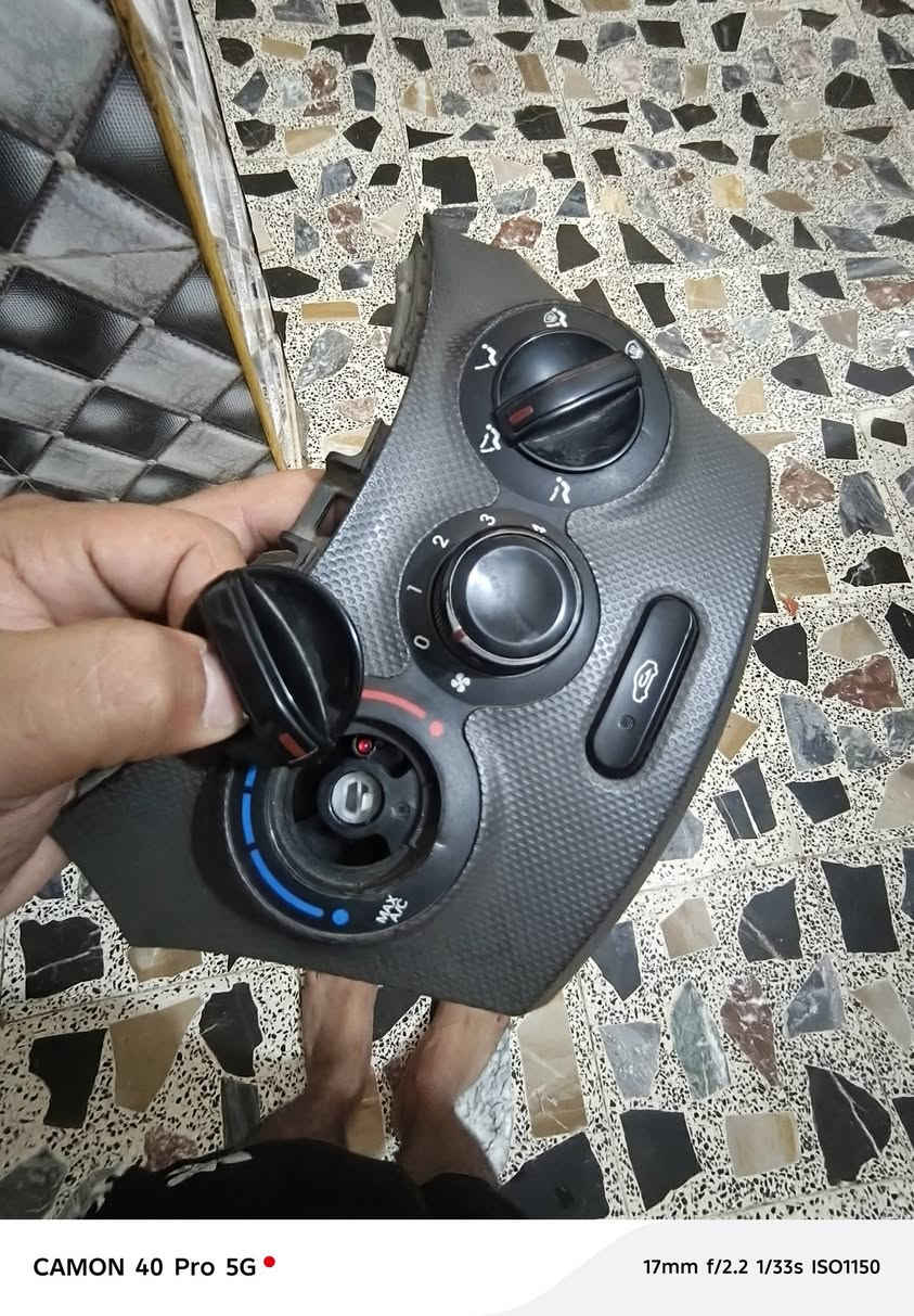 بورد تبريد 55 خليجي بي كسر شغال وعل فحص


**إذا كنت صاحب هذا الإعلان وتريد حذفه لأي سبب، رجاءا أرسل رسالة إلى الدعم الفني**