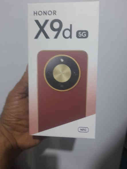 هونر x9d جديد بس مفتوح من كارتون
سعر 360 رقمي *********** بصره 5 ميل
