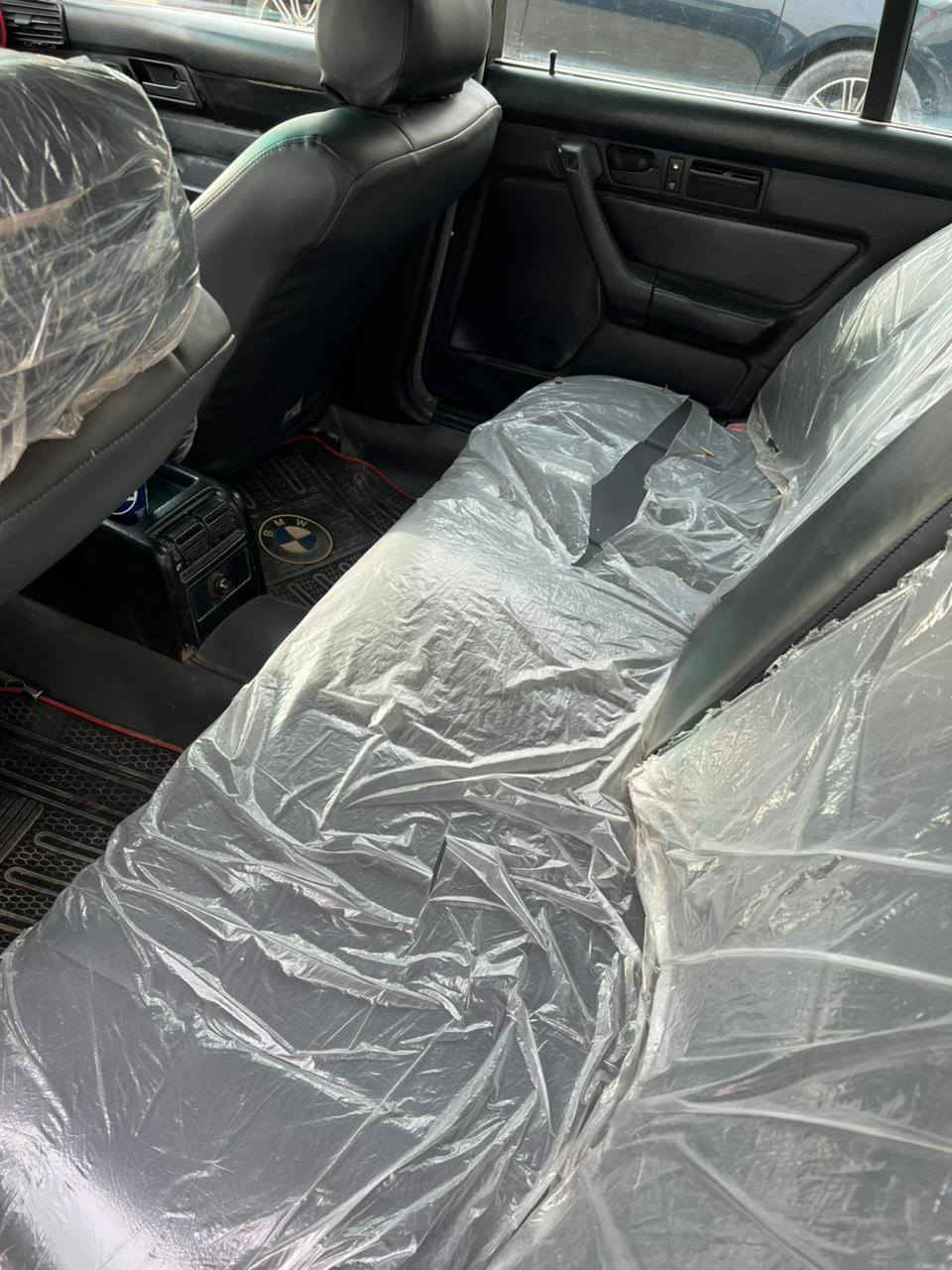 سياره بي ام  دبليوو 525 مكينه مسكرر  مكفوله كير اومكينه اوبدي من أي ضرر او تبديل السياره ابلادي. او ابسمي اوتحويل ثاني يووم رقم انكليزي دولي الوون اسود كذابي  بجم عريض  /سعر السياره /70اوبيها مجال الطيبين والجنايه  سياره مامتعوبه ع ايد واحد او تجي اشووف مكان  بغداد التاجي  *********** /***********1
