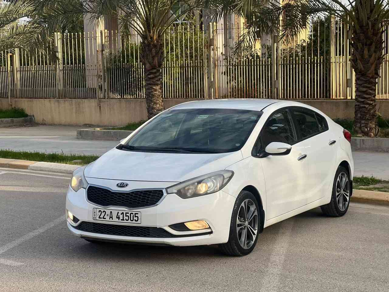 كيا سيراتو 2014 استخدام شخصي 💯
بدون قطره صبغ بدون رصعه بدون شخط 
8 سنوات يم شخص واحد باقي على وضع الشركة 
رقم اربيل رقم سنويه هزه كله جديد لحد 2029 بسمي
السياره بلاديه حتى الدعاميات مابيها صبغ 
محرك 1600 دوش المرغوب گير محرك كلش مضبوط 
السعر~ 125 وبيها مجال 💵💸
العنوان ~ كلار قضاء سليمانيه 📍
الهاتف ~ ***********
