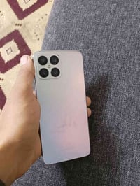 هونر X8 نضيف مكفول من اي عطل او خلل ذاكره 128 رام 6 شحن تايبسي  جهاز م...