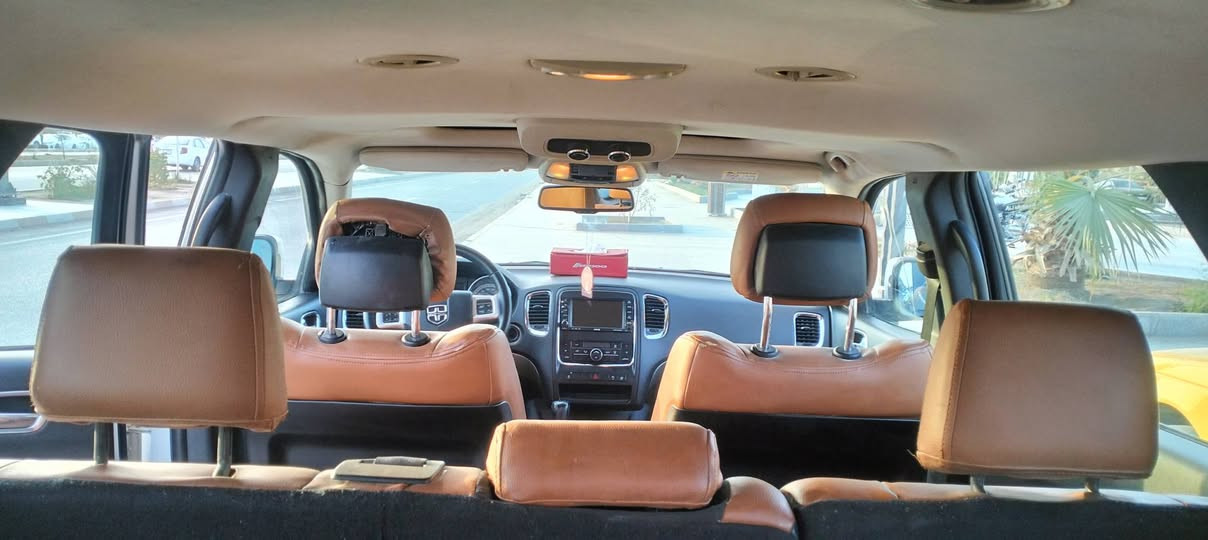 السلام عليكم للبيع دورنكوه خليجيه مكفوله كفاله عامه   2013    رقم. بغداد  نكليزي بسمي     احله من الصوره  السعر 220 وبيه مجال  //***********/////////*********** مكان الناصريه مركز
