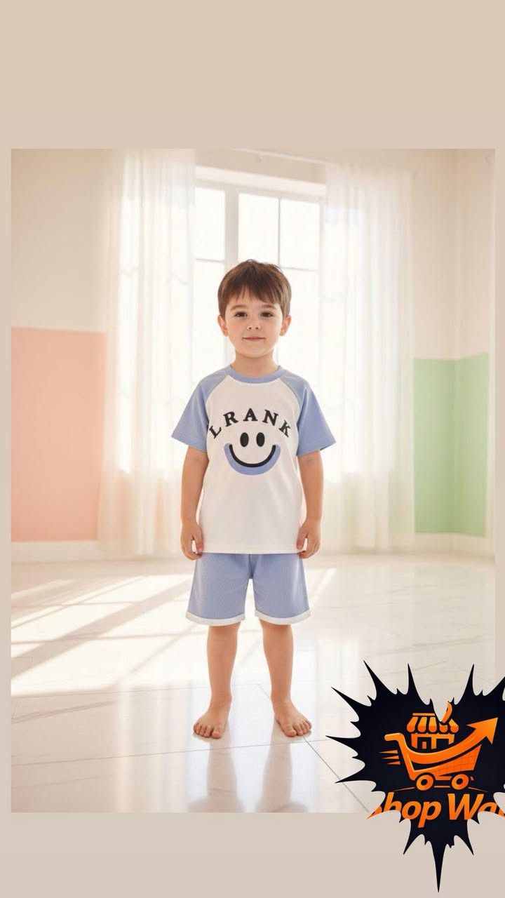 تراك ولادي خامه زبده يلبس عمر 3 سنوات الى 7❤️
سعر (8)الف فقط 
توصيل جميع محافظات
 *********** واتس اب
