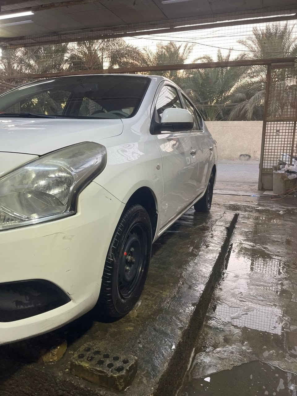 السلام عليكم

نيسان سني الهندي موديل ٢٠٢٠ الوجبه الاولى 
بيها ضربة بل جاملغ خلفي الجهتين وباب مبدل اصلي مال سايق
ماشيه ١٤٦ 

رقم سليمانيه ب اسمي مواصفاتها معروفه 

2 جام كهرباء 

تحكم ستيرن 

يدات نيكل 

شباج نيكل 

حساسات خلفيه 

تحكم مري 

بلوتوث 

Oux 
شاشة اصليه ٢٠٠ الف

كامرا دوارة اصليه

تخم تاير جديد

كير مكينه تبريد تدفئة كلها مكفوله
السعر ١١٠ وبي مجال 
العنوان بغداد 
للاستفسار الاتصال على ***********
