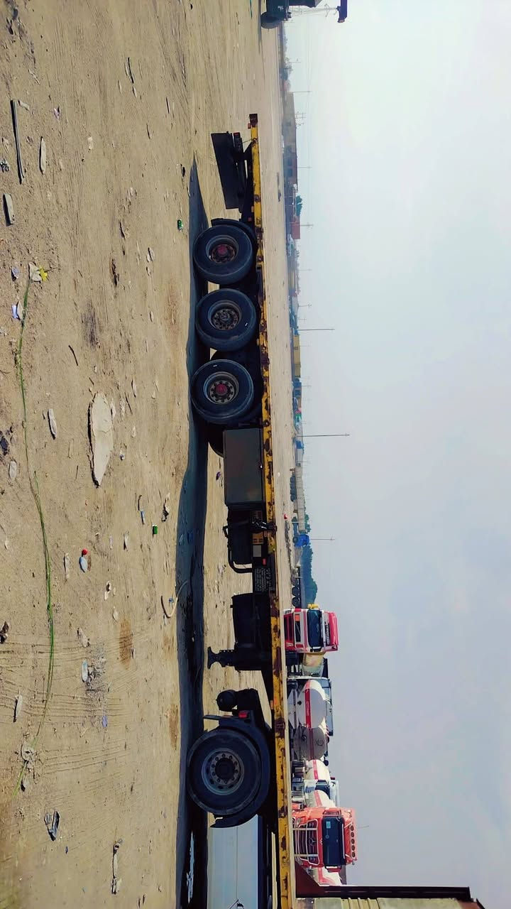 عربانه للبيع نص جناب متحرك
فصخ وربط سليمانيه
سعر،، ٦٥ $
 بيها مجال
رقم  ***********
