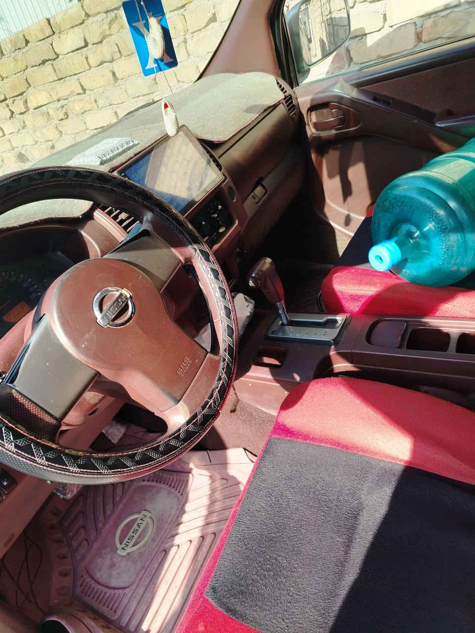 السلام عليكم للبيع نيفاره 11اربيل رقم وهزه جديده باسمي مكينه كيرصدرسياره جاهزه للأخير نظيفه شكدماتتوقع اتصال فقط ***********مكاني بغداد السعر115 سياره جاهزه اتومكينه بلاد
