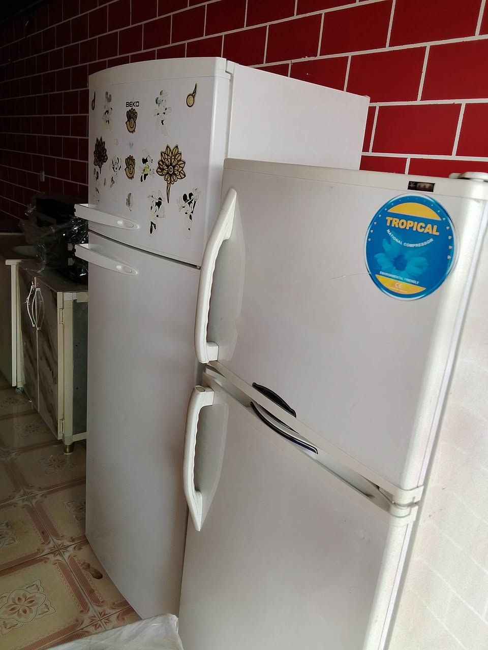 وصلت وجبة جديدة اثاث باله من اربيل مكنسات كهربائية +صوبات +طباخات +ثلاجات + وكافة اثاث المنزلي الباله نظيف الاسعار مناسبة
العنوان الحود الشارع العام مقابيل جامع ابو ذياب يم مكتب خالد للموبايل ويم جملة الجاسم الغذائية 
للاستفسار الاتصال على الرقم ***********
