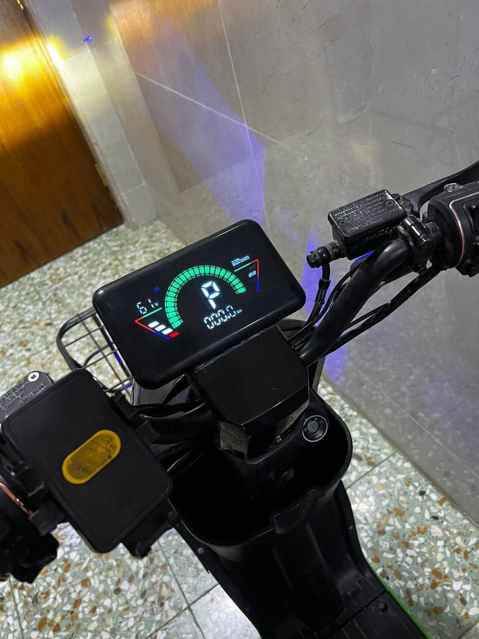 دراجه R9 موديل 26 استخدام شي قليل 5 بطاريات كبار تشغيل كرت 4 سرع سرعته 110 بريكات هيدروليك اشاير دبل استان لايت عالي ناصي نشرات جانبيه اي نقص مابيها سعر 380 بيهه مجال مكاني بغداد ابو غريب قرب السوك ***********
