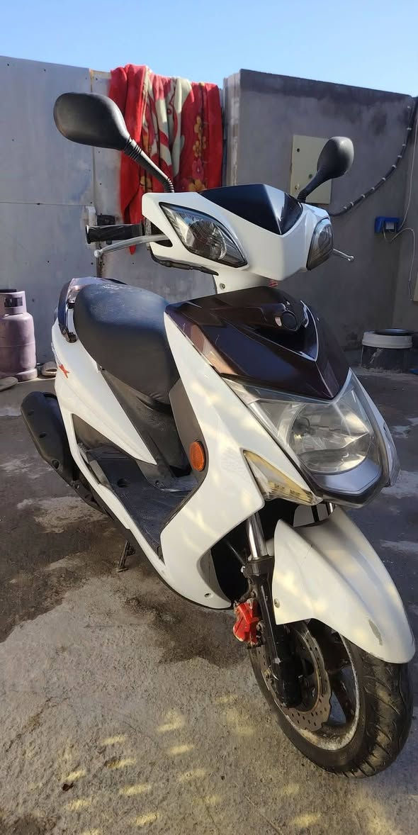 سلام عليكم سكنزلد دراجه مكفوله مال حاويه للبيع مكاني حله للاستفسار***********
