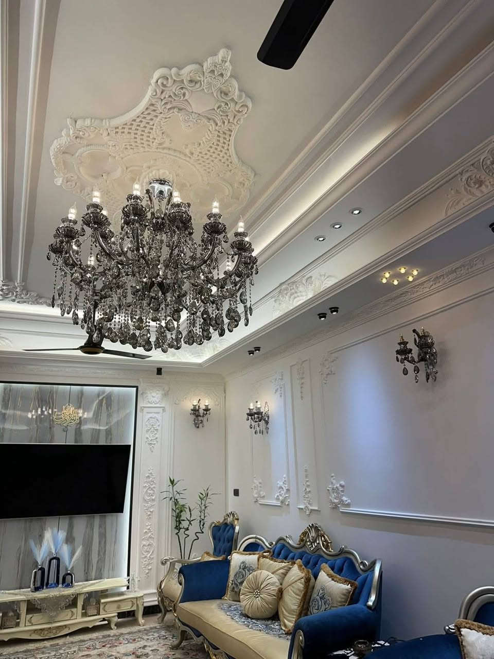 مستعدون لعمل جميع ديكور مع صبغ
اتمنى ان ينال اعجابكم 
*********** العنوان 
المسيب حي المصطفى
الوان مميزه من شركه فاوري
