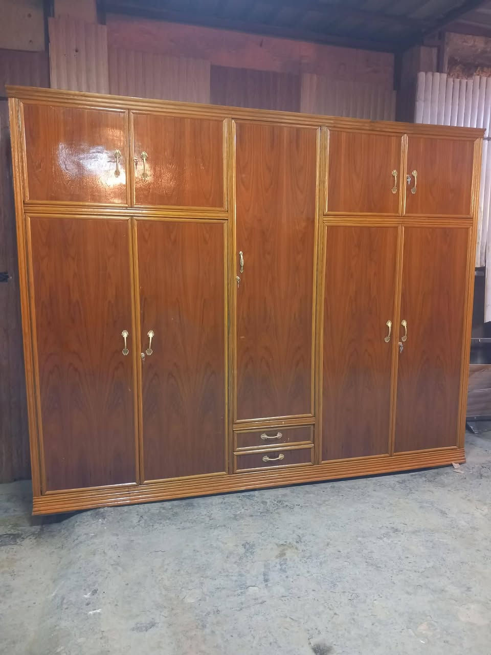 الحجز الأولوية بمراسلة 🔴 ♥️ 
كنتور ٥ ابواب ملحق داخل وخارج صاج تزكام 
للبيع مستخدم نظيف صبغ جديد يدات جديده قفاله جديده 
سعر مناسب جدا 
عنوان بغداد الأمين الثانيه توصيل بكروه


**إذا كنت صاحب هذا الإعلان وتريد حذفه لأي سبب، رجاءا أرسل رسالة إلى الدعم الفني**