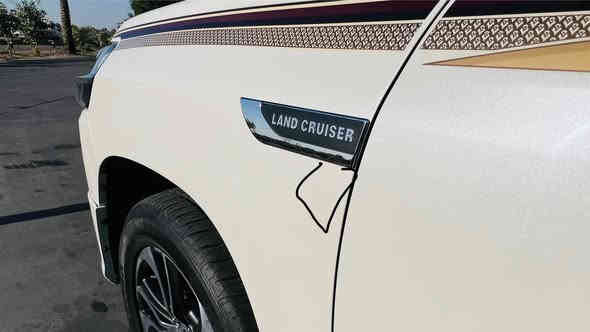 لانكدروز للبيع 2020
مكفولة كفالة عامة فقط بارد موضح بالصورة السونار كامل 
مواصفات بريمية ماشية 106 الف كم
اللون ابيض محرك 6 سلندر 
فتحة بالسقف كشنات جلد كهرباء
المكان بغداد رقم بغداد انكليزي 
للاستفسار *********** غير متواجد على الفيس
