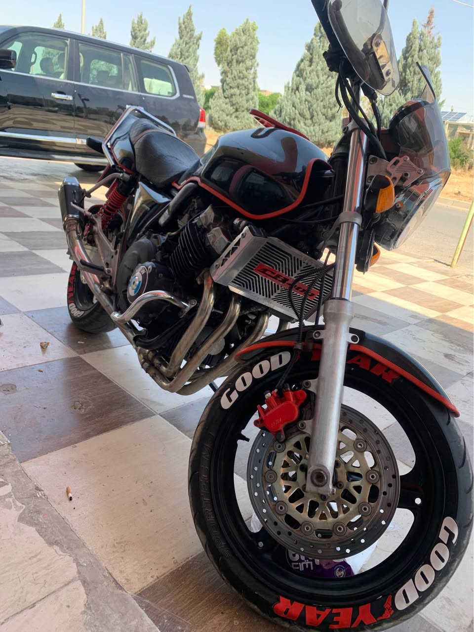 Cb400 بؤ فرووشتن ماتوره كه زور خاوينه هه موو شتي نوويه له تايه بو تايه ته نها قه پاغي سه ريي كرايته وه ماتوره كه بي موشكيله يه زوريش به قوه ته 20معامه له أربيل, العراق


**إذا كنت صاحب هذا الإعلان وتريد حذفه لأي سبب، رجاءا أرسل رسالة إلى الدعم الفني**