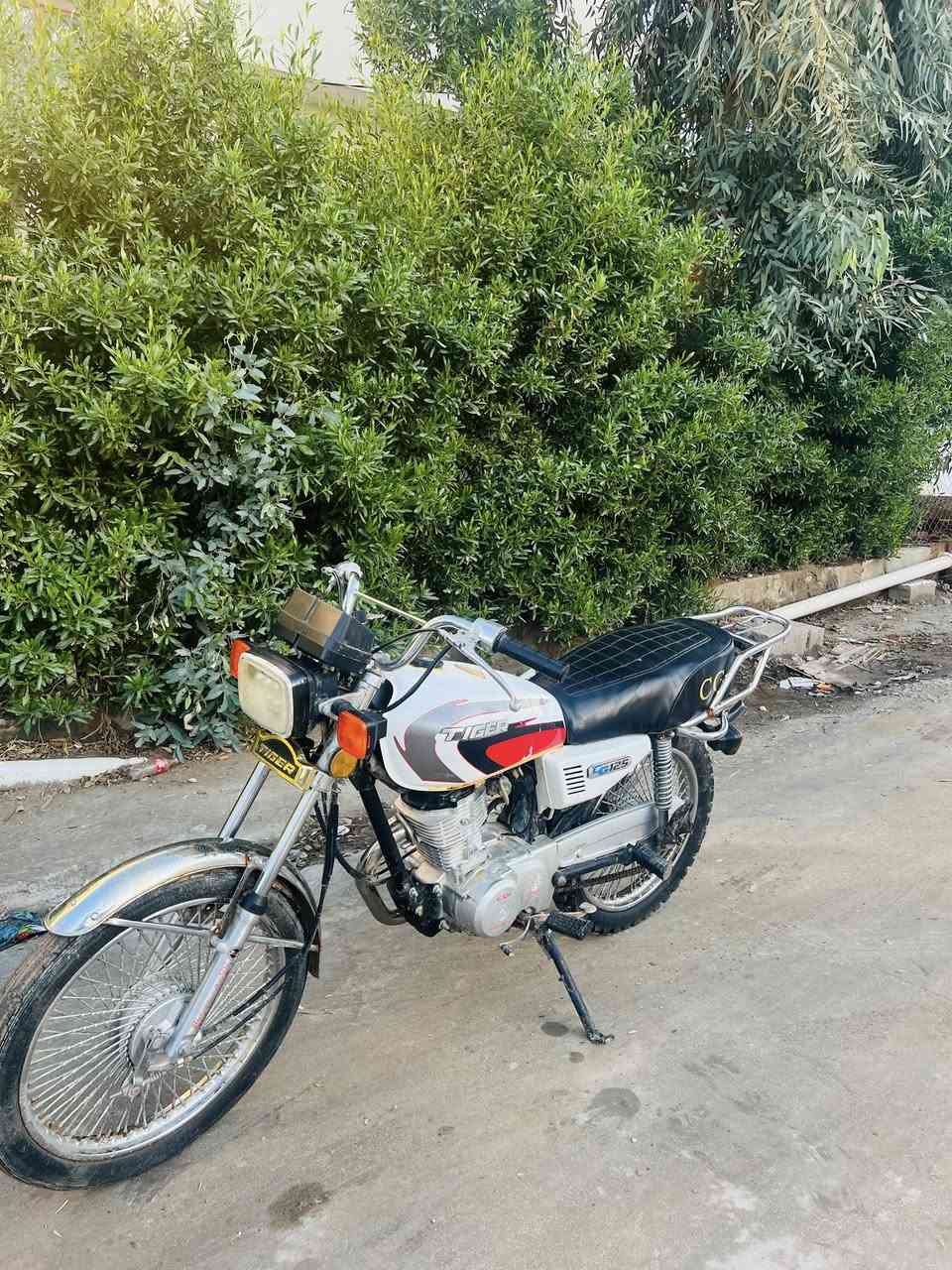 سلام عليكم تايكر موديل2020 للبيع محرك مامفتوح سعر330 وبي ومجال رقمي***********
